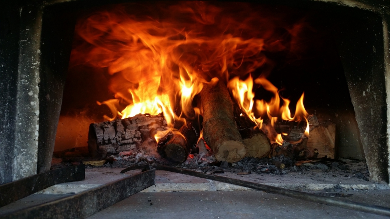 pizzeria-VIDAUBAN-min_wood-fired-oven-1960099